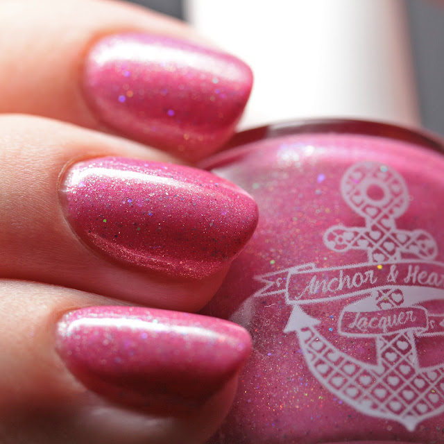 Anchor & Heart Lacquer Sweet Little Cookie