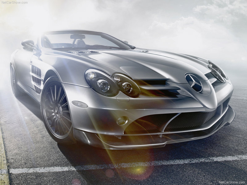 By naming this new model variant the SLR Roadster 722 S MercedesBenz is 