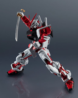 GUNDAM UNIVERSE MBF-P02 Gundam Astray Red Frame, Bandai