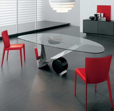 Unique Dining Tables on Luxury Modern Glass Dining Table With Unique Design