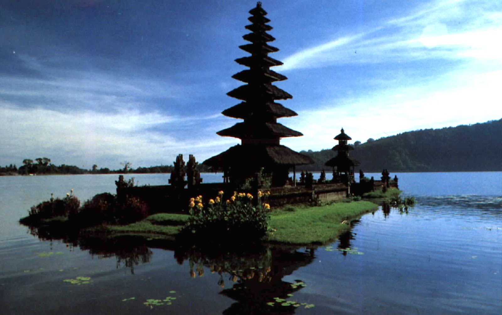 NATURE WALLPAPER BALI TOURISM INDONESIA  