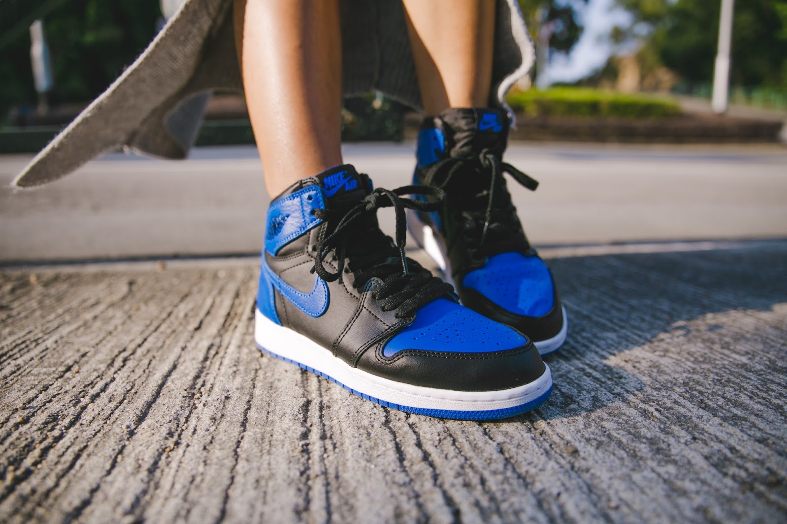 macau fashion blogger wearing air jordan royal blue