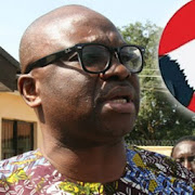 
Banker bares it all - 