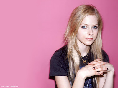 Avril Lavigne desktop wallpapers and photos