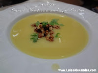 http://www.receitasbimby.com/sopas/creme-de-alho-frances-com-nozes-e-coentros/