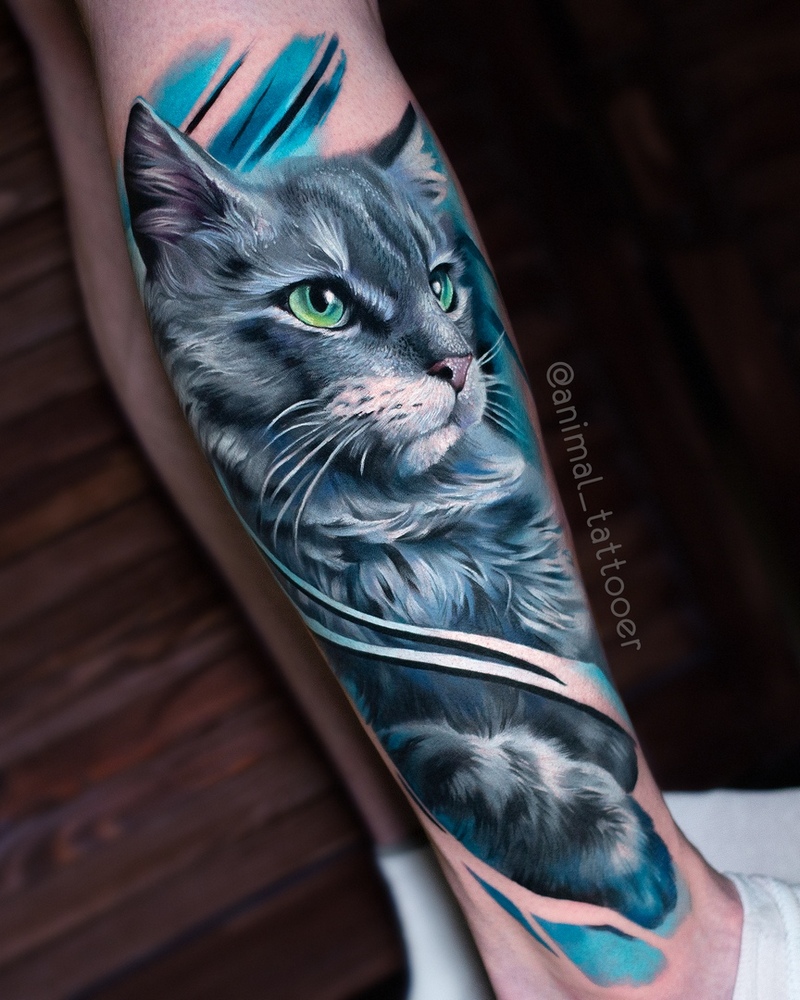 Realistic and colorful Animal Tattoos