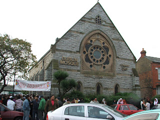 Eid ul-Fitr 2005 at Dublin Mosque, Ireland.