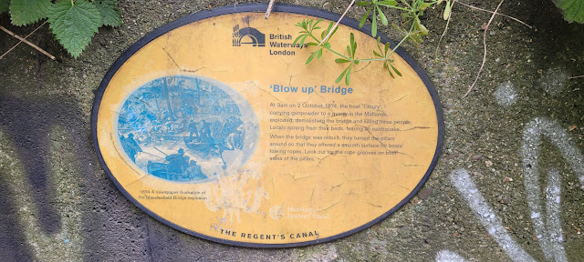 'Blow Up' Bridge plaque