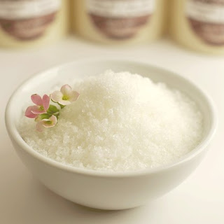 dead sea bath salt from mookasoap.etsy.com