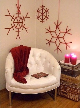 DIY : Popsicle Stick Snowflakes