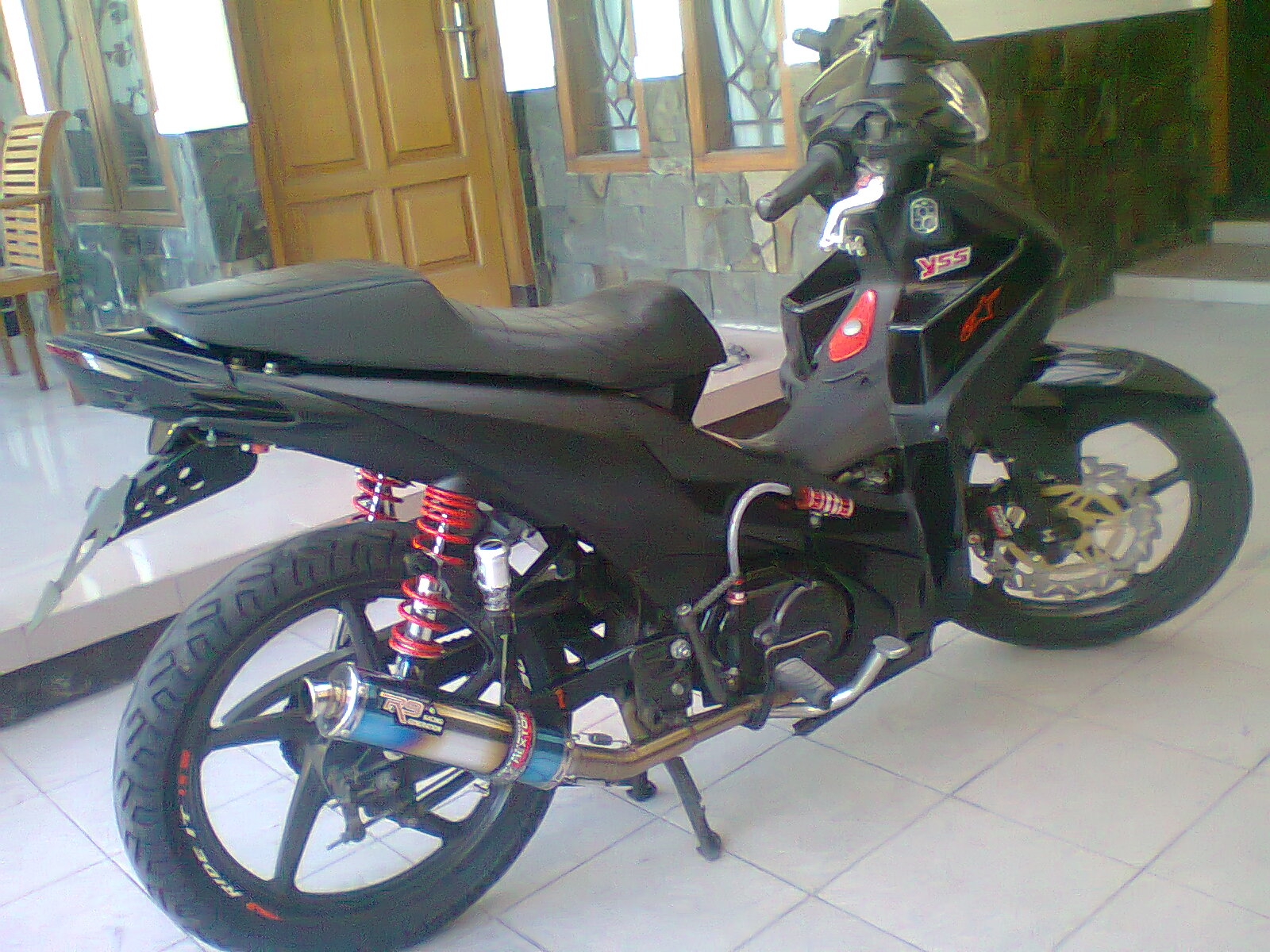 DINO Revo Modifikasi Absolute Revo Versi 4