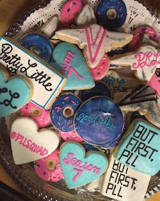 PLL bts 7x14 "Power Play" cookies