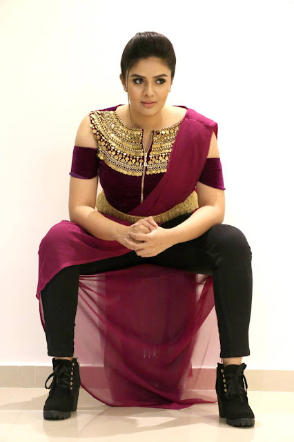 Sreemukhi hot photoshoot pics