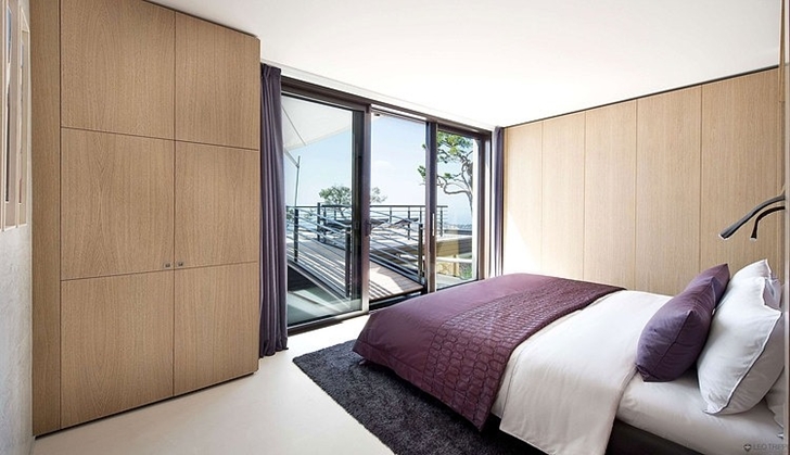 Third bedroom in Modern Bayview Villa In French Riviera