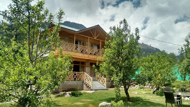 WelcomHeritage Urvashi's Retreat manali best price 