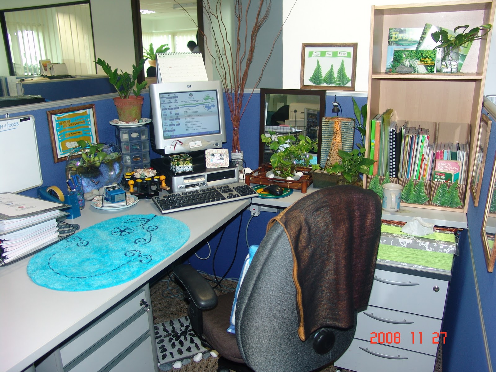 Zara Hanie Dekor di  pejabat 