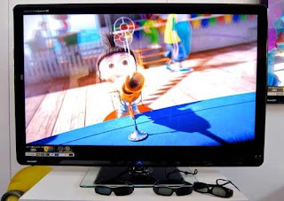 3D TV Sharp LE925 Review- Bring 3D world to your home