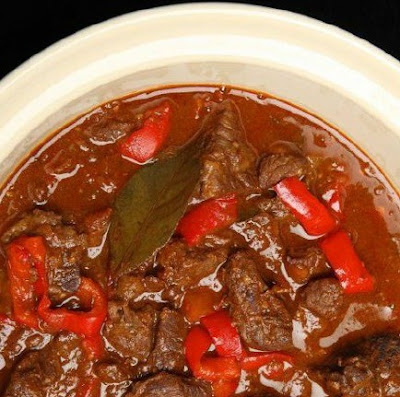 Hungarian Goulash Crockpot Recipe