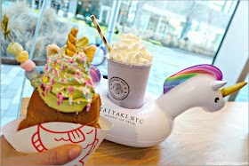 Taiyaki NYC Boston: Batido de Taro en el Flotador de Unicornio y Helado de Matcha de Unicornio