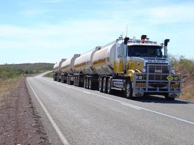 Truk Gandeng Terpanjang di Dunia