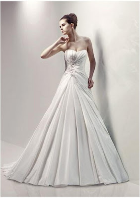 simple strapless wedding dress