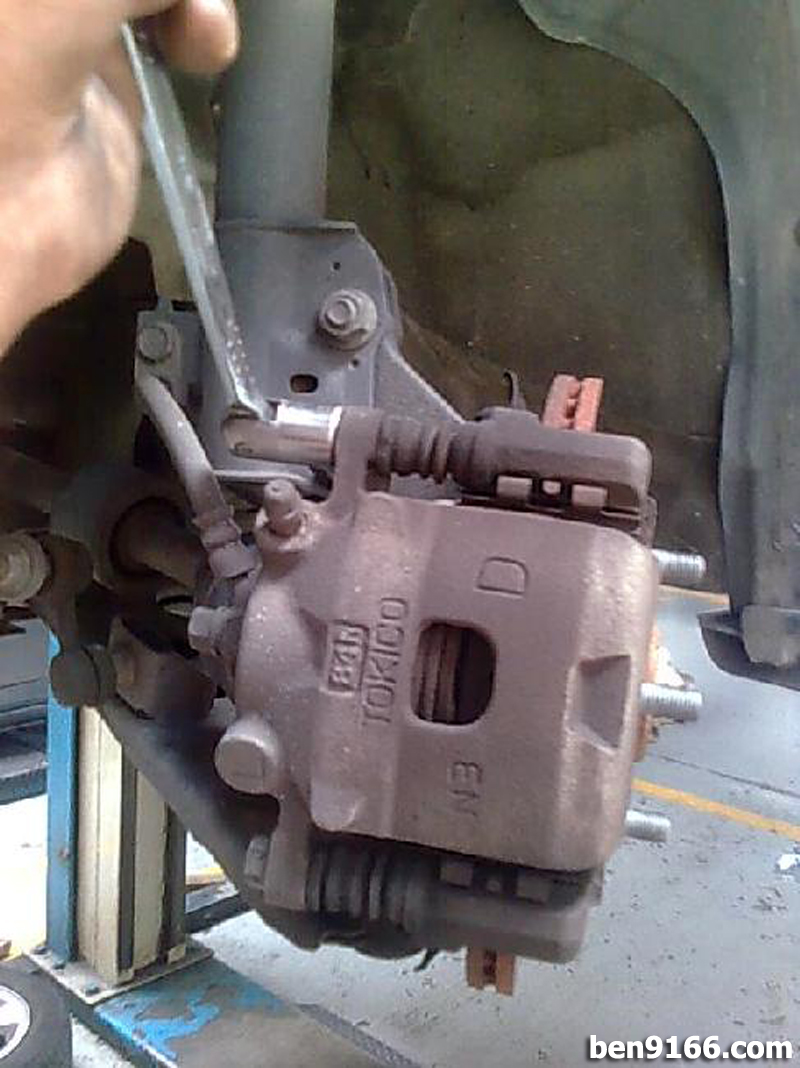 DIY: Repair Perodua Myvi/Viva Brake Caliper Noise - BEN9166