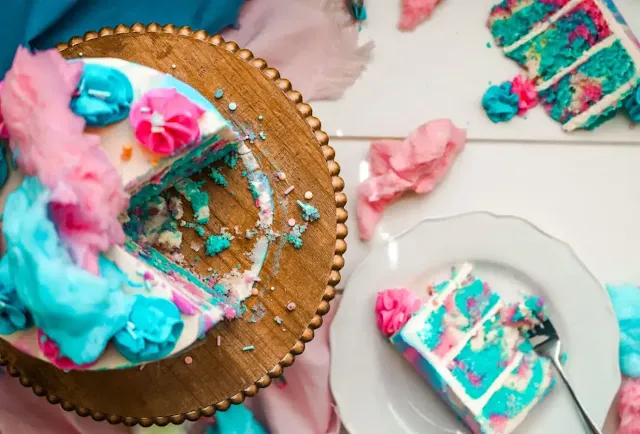 A Colorful Cotton Candy Cake