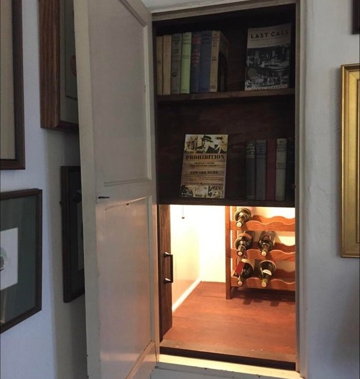15 Incredible Hidden Rooms We Want In Our House Right Now
