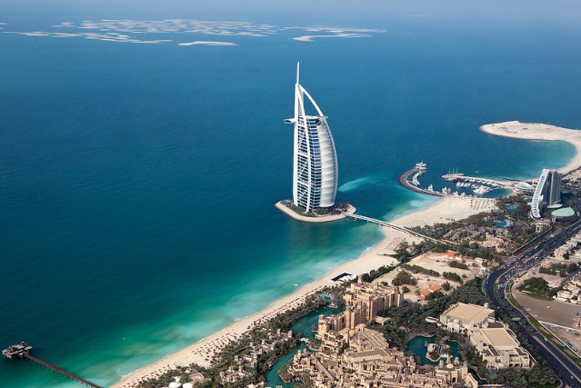 Top 7 places to visit in Dubai