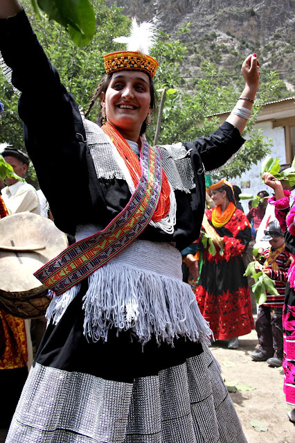 Kalash Valley Chitral Women, Kalash Valley Girl Dance