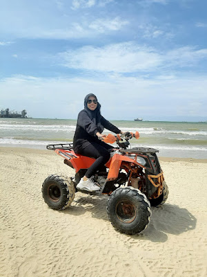 Pantai Semilir Tuban - Wisata Pantai Pasir Putih yang Keren Abis dan Eksotis