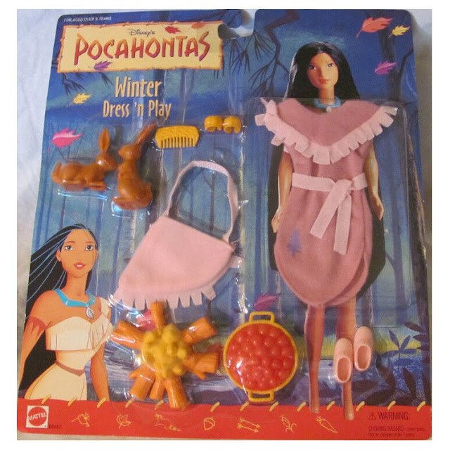 Tenue pour poupée Disney Pocahontas : Winter Dress'n Play.