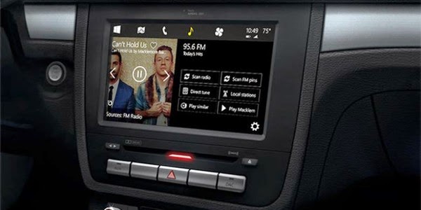 Windows-di-dalam-mobil