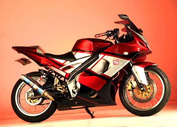 Modifikasi New Yamaha Vixion Merah Full Fairing