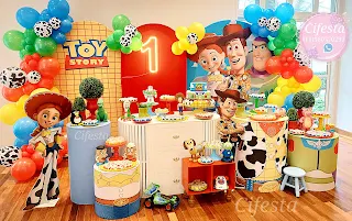 Decoração infantil com o tema Toy Story, festa em Osasco Sp