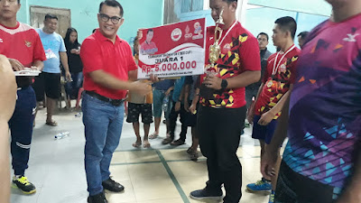 Wakil Bupati Nias Selatan Hadiri Final Tournamen Badminton K'BEE CUP