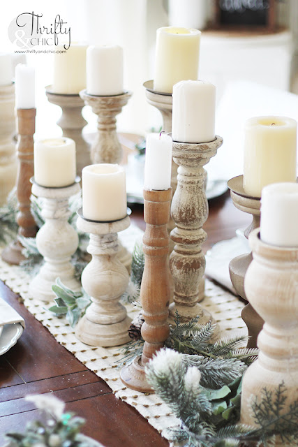 Farmhouse dining room Christmas decor and decorating ideas. Christmas tablescape ideas. Christmas place settings. How to decorate your dining room for Christmas. Dining room wall christmas decor. Dining room with shiplap walls. Neutral christmas dining room decor. Candlestick tablescape.