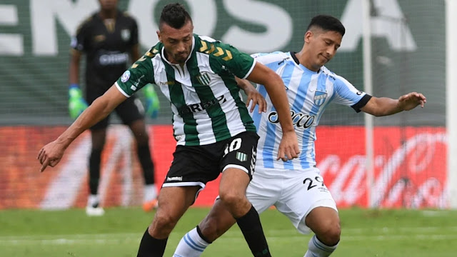 Atlético Tucumán superó a Banfield y se volvió a meter en puestos de Copa Libertadores