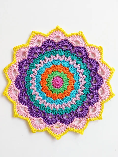 Crochet Mandala Doily Pattern