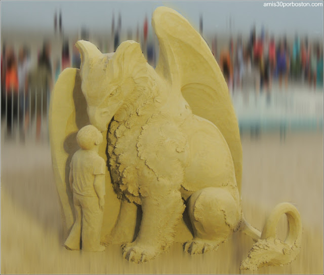 Esculturas de Arena de Revere Beach: Who Are You? de Susanne Ruseler