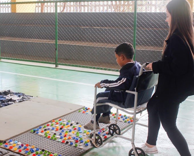 GRAVATAÍ: Escola municipal Presidente Getúlio Vargas organiza piquete inclusivo pela primeira