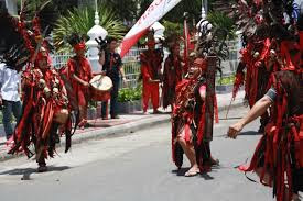 Tari adalah salah satu jenis gerak selain senam Nih Macam-Macam Tari Berpasangan Di Indonesia