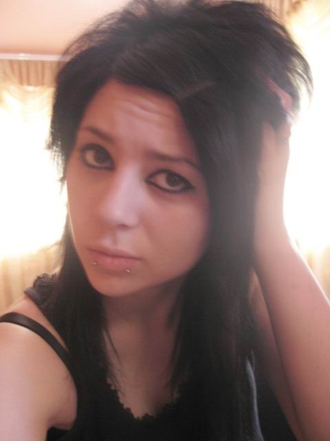 scene hairstyles for girls 2010. girls#39; emo scene hair style