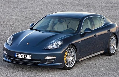 The Blue Most Luxurious 2010 Porsche Panamera