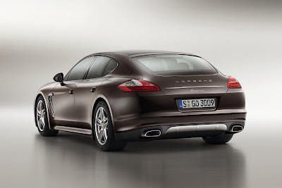 2013 Porsche Panamera Platinum Edition