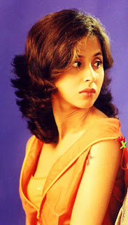 Urmila Matondkar Hairstyle Photo Gallery