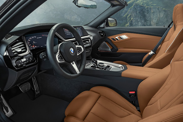 BMW Z4 M40i - interior.