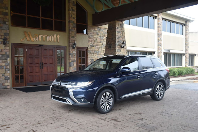 Be Financially Responsible this Year by Purchasing 2019 Mitsubishi Outlander   via  www.productreviewmom.com