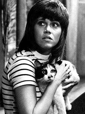 But here now some pictures of Ms Fonda with some cats