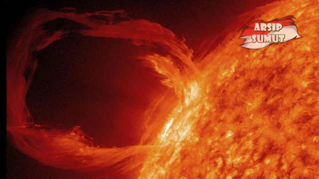 Lubang Raksasa di Atmosfer Matahari, Bumi Akan Terdampak Hingga Besok